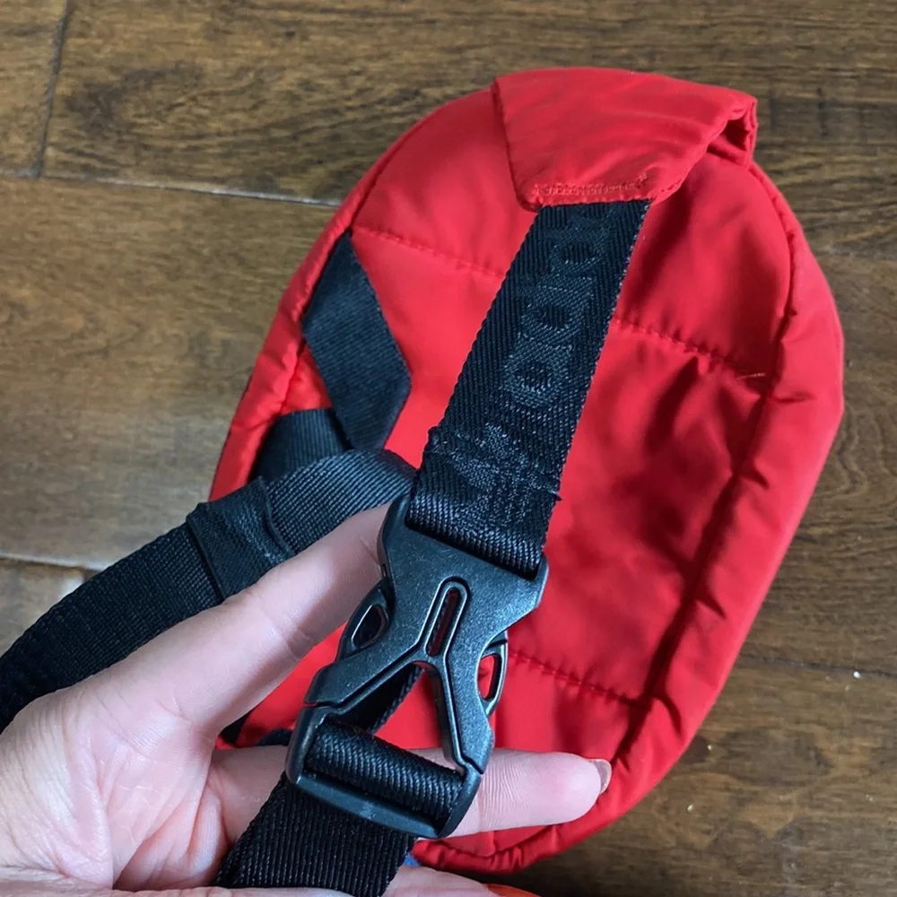 Adidas Fanny pack - Picture 6 of 6